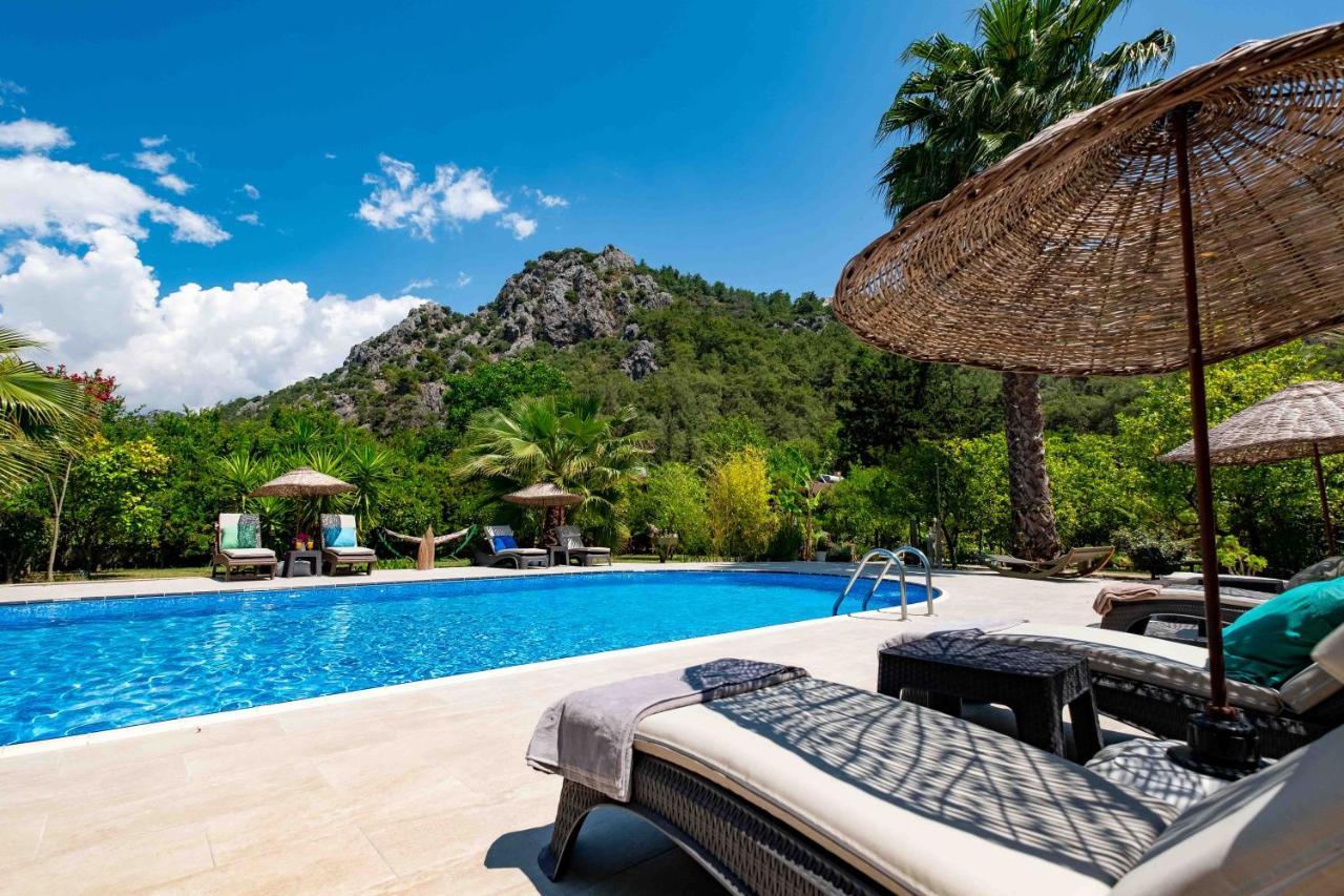 Portalimo Lodge Hotel - Adult Only +12 Чирали Екстериор снимка