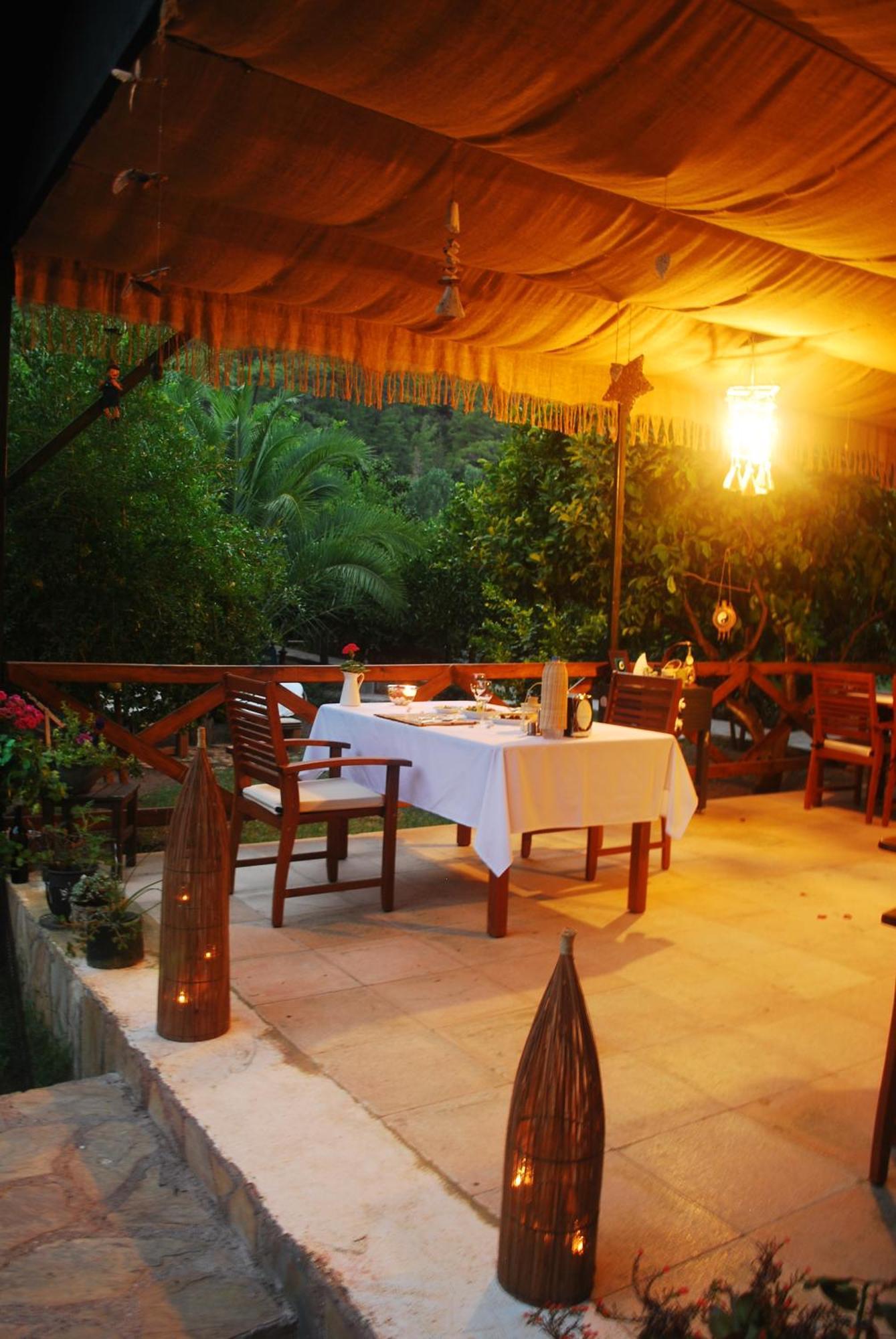 Portalimo Lodge Hotel - Adult Only +12 Чирали Екстериор снимка